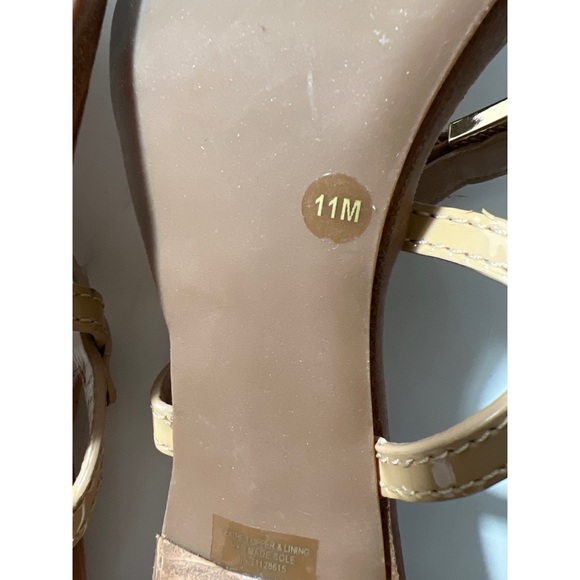 Tory Burch Tan Sandals with Bow Detail - Picture 6 of 7